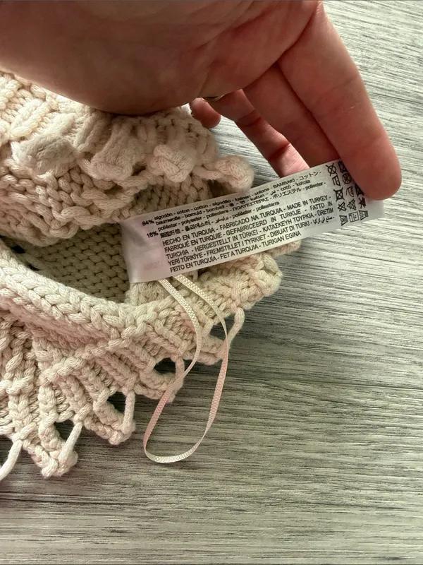 Zara Cream Crochet Knit Crop Camisole Size L - Image 4