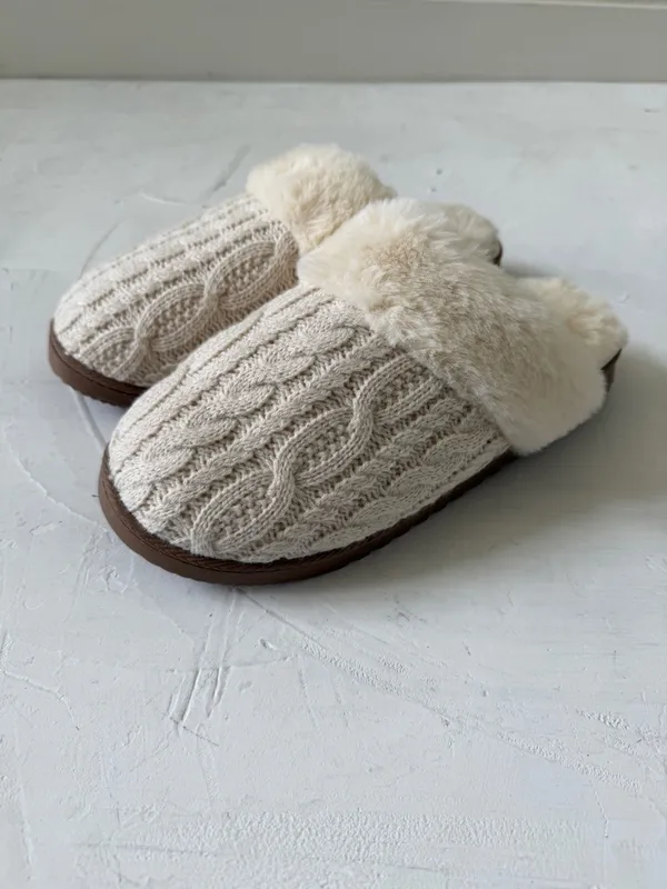 J CREW Cable-knit scuff slippers Size 8 NWOT - Image 3