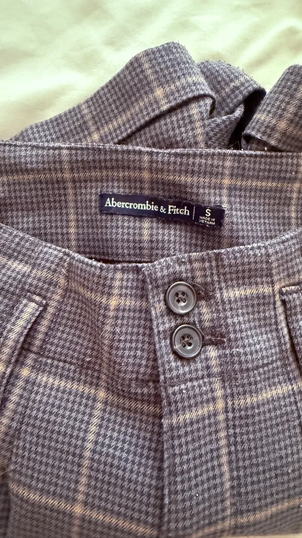 Abercrombie Shorts - Image 3