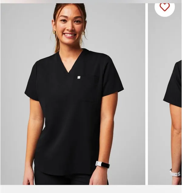 Fabletics Scrub Set - Image 4