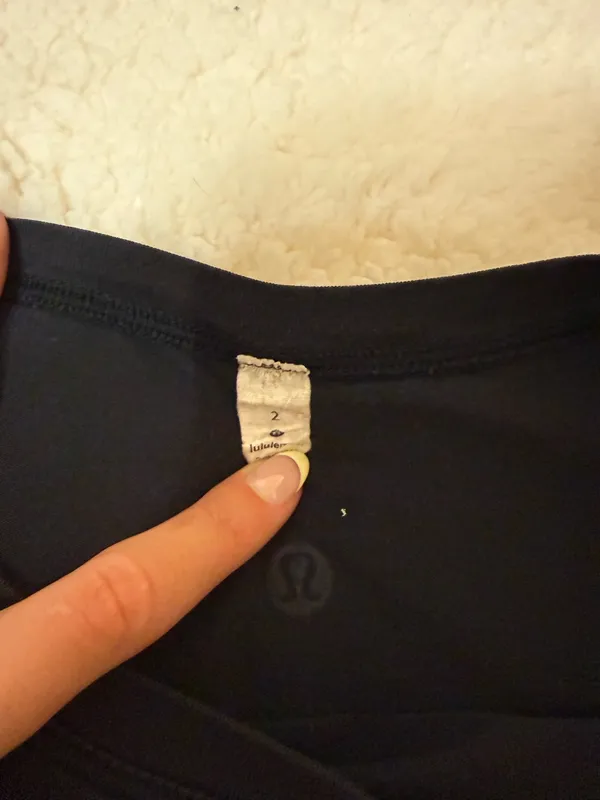 Lululemon Cates Crop Tee - Image 3