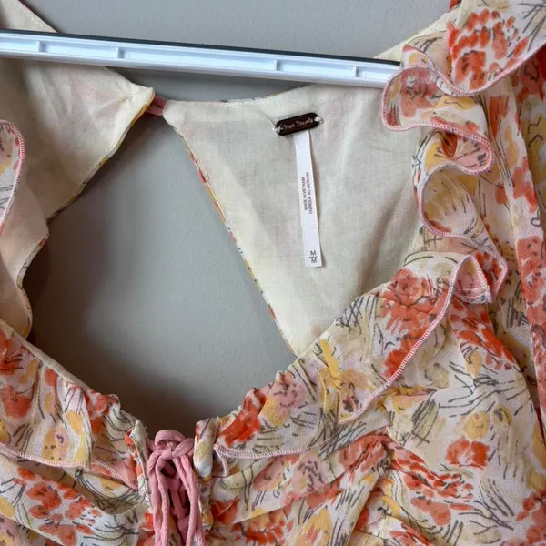 Free People Mabel Printed Blouse NWT Size Medium Floral Long Sleeve - Image 4