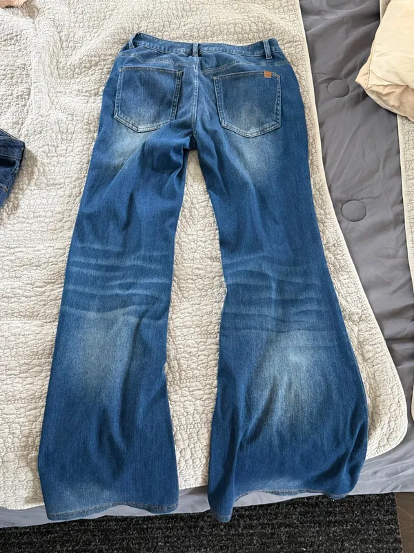 Halara flex low rise flare wash casual jeans - Image 2
