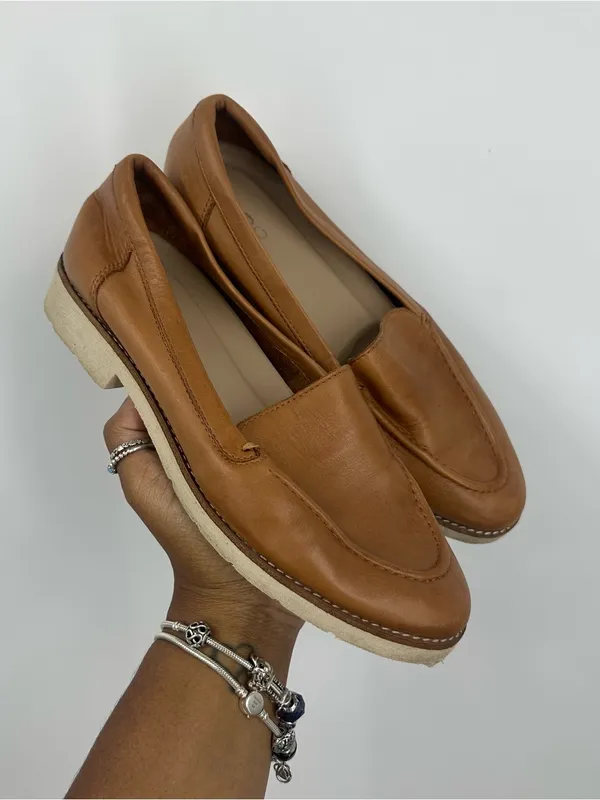Aldo Brown Loafers Flats Shoes Women's Size 7.5 - Image 8