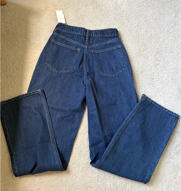Abercrombie High-Rise Loose Jeans Curve Love - Image 3
