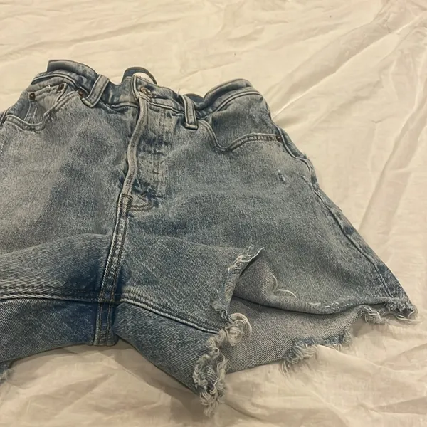 Abercrombie and Fitch- the Dad short high-rise in curve love - Image 6