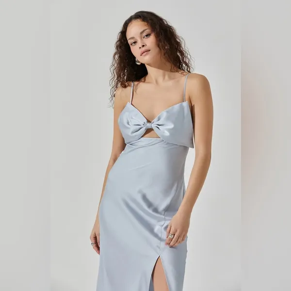 ASTR the Label Satin Bow Midi Dress Ice Blue Size XS NWT - Image 4