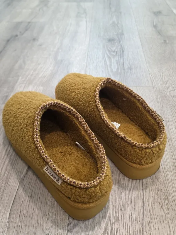 Bearpaw snuggle martis Womens Teddy Fur Slip-Ons Size 10 winter comfortable - Image 2