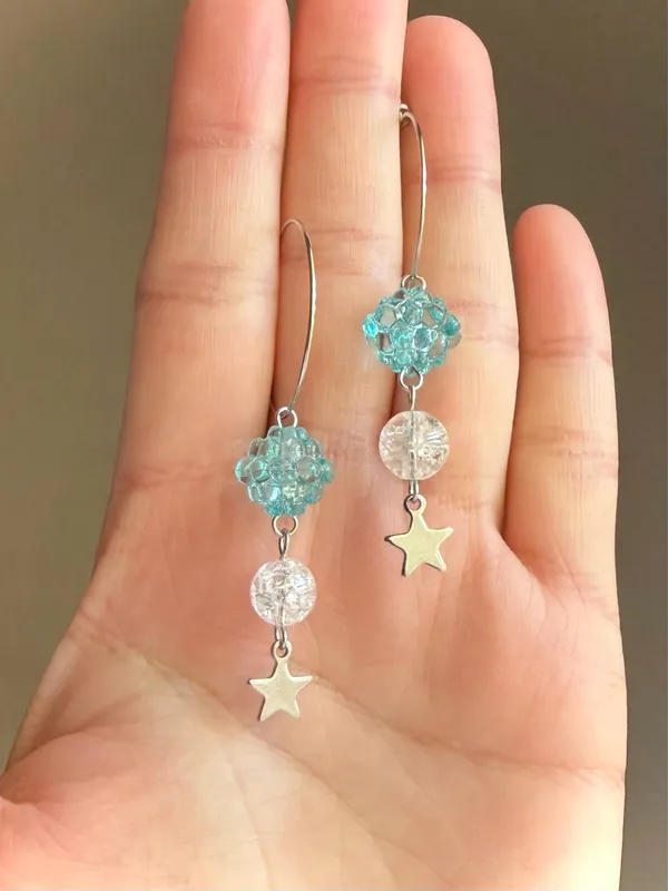 Handmade fairy cute Kawaii funky retro dangle hoop earrings 🍃💚 - Image 2