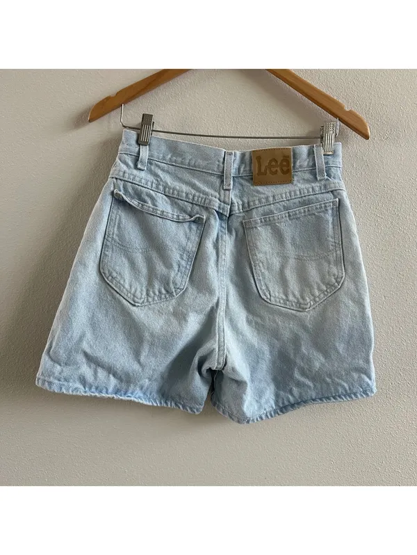 Vintage LEE Denim Shorts Light Wash size 10 Med - Image 3