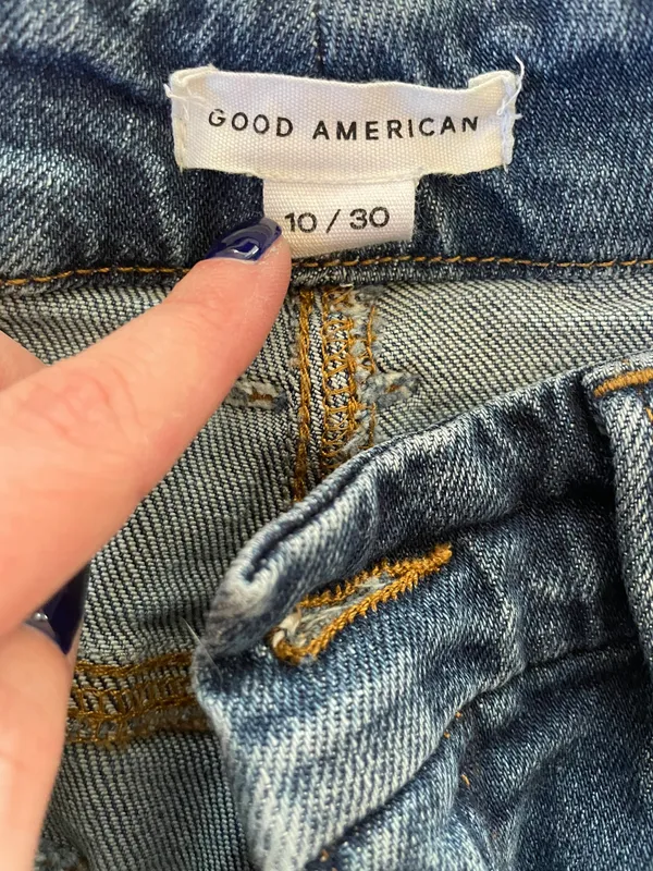 Good American Good Legs Straight - Image 4