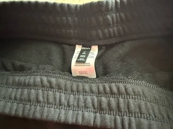 DNKY Shorts Black Size L - Image 2