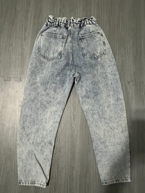 Jeans - Image 2