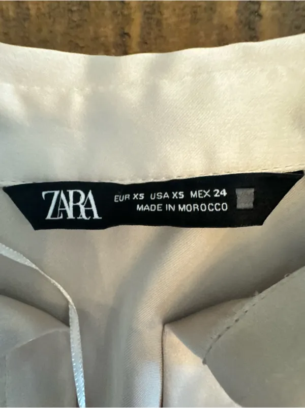 ZARA Satin Effect‎ Button-Up Blouse - Image 4