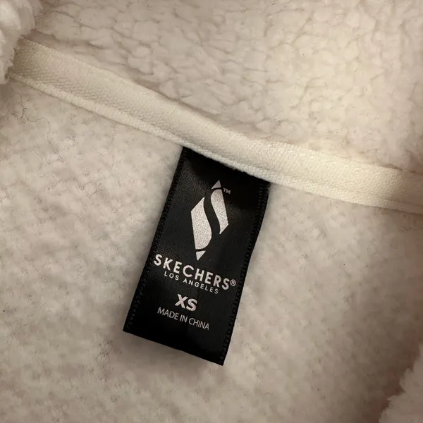 SKECHERS Womens 1/4 Zip Fleece Pullover with Kangaroo Pockets Cream Size XS - Image 6