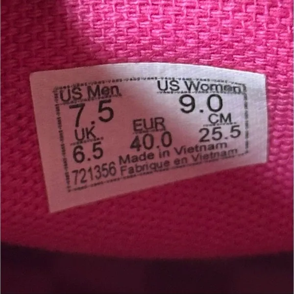Vans X Barbie Stackform Sneaker Pink Women’s Size 9 - Image 8