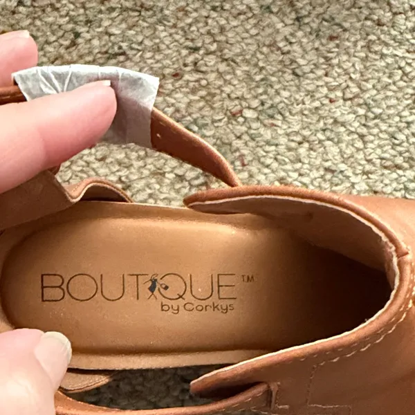 Corkys Tan Leather Wedge Sandals Size 9 - Image 4