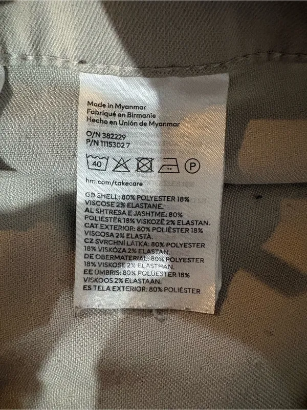 H&M Divided Tan Cargo Pants | Size: 2 - Image 4