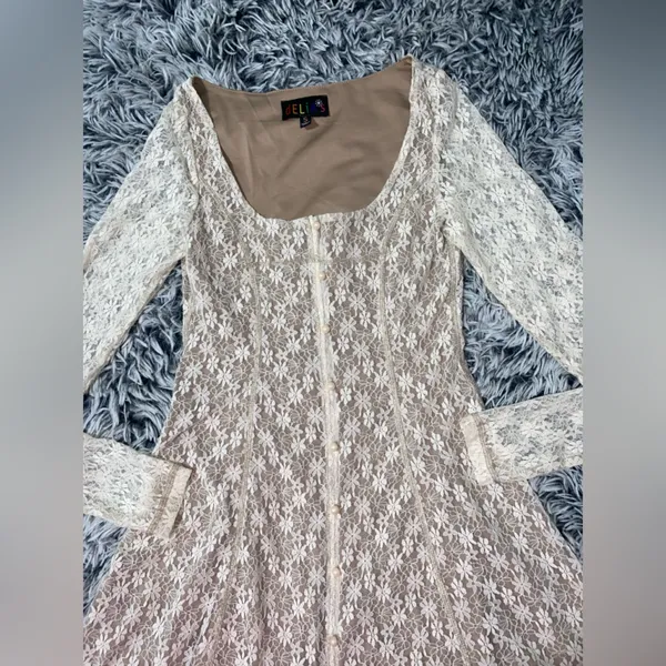 Dollskill Delia's Lace Dress - Image 2