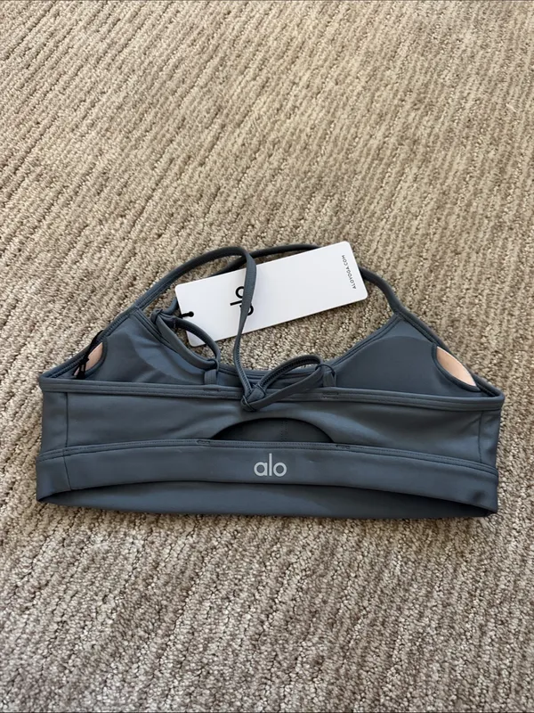 Alo Airlift Intrigue Bra - Image 3