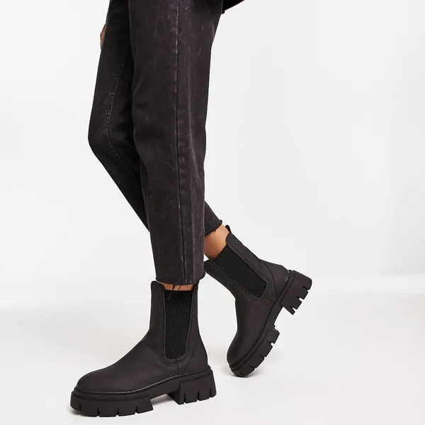 Schuh Black Amaya Split Sole Chunky Chelsea Boots - Image 4