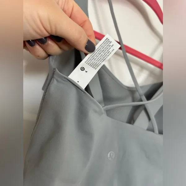 Lululemon Like a Cloud size 4 bra - Image 3