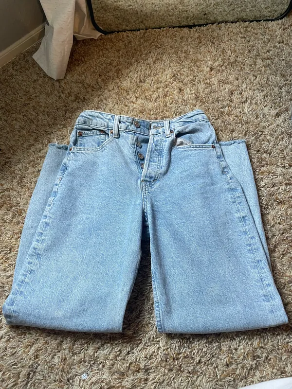 H&M jeans - Image 2