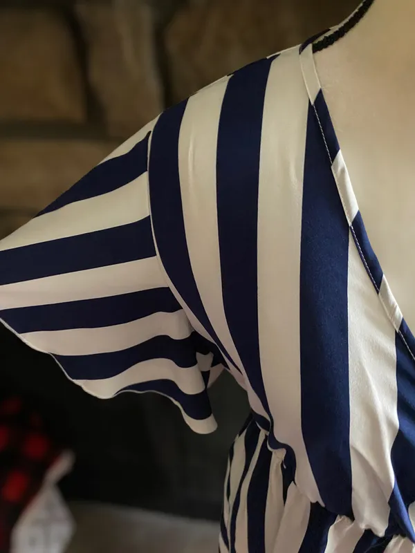 Adorable navy blue and white striped dress - Image 6