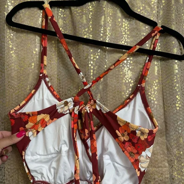 Cupshe Red Orange Floral Olivia Cut Out Tie Back‎ One Piece Swimsuit XL NWT - Image 5