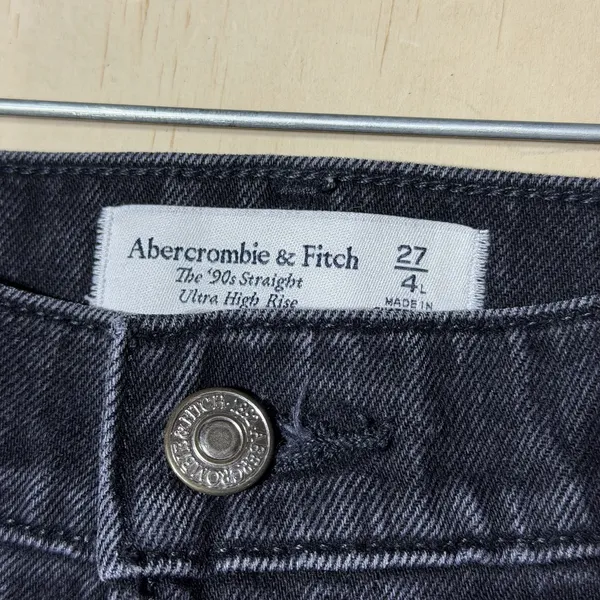 Abercrombie & Fitch 90s Straight Jeans Womens 27 4 Black Ultra High Rise Denim - Image 3