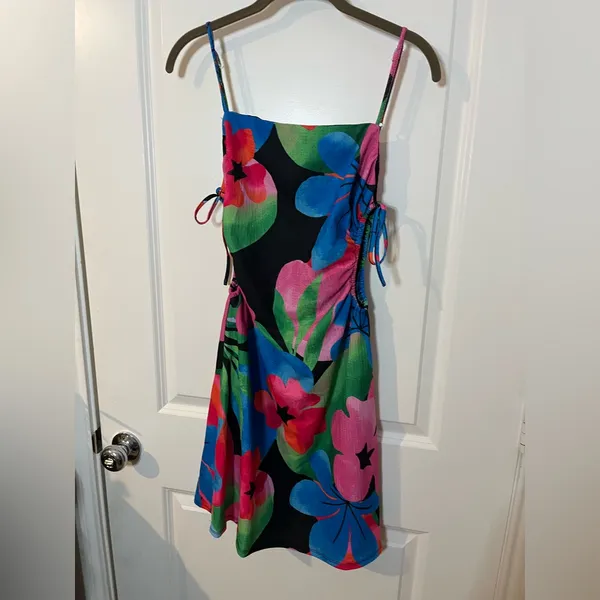 Gianni Bini Lined Y2K Resort Retro Maximalist Floral Tropical Cutout Mini Dress - Image 5