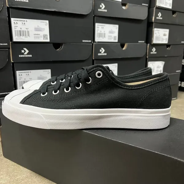 Converse Women's Black Trainers - Image 3