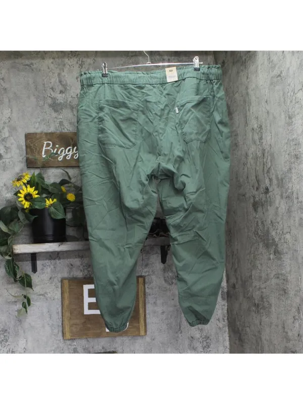 NWT Levi's Womens Off Duty Jogger Slouchy Pants A19540005 Thyme Green 22W - Image 4