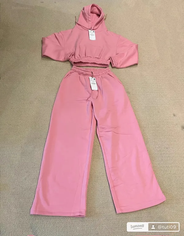 ZARA Long Sleeve Sweatsuit Set With Hoodie And Wide Leg Size S - Image 2