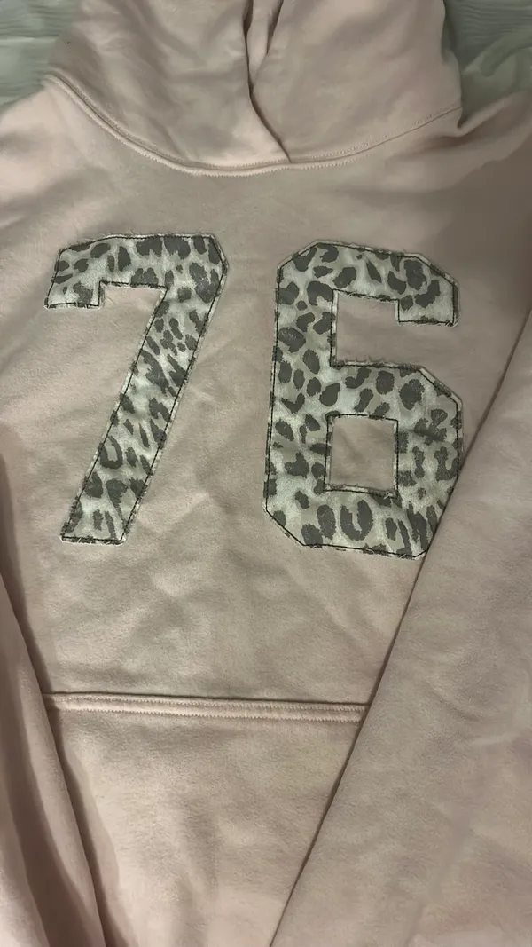 Hollister sweatshirt  - Image 4