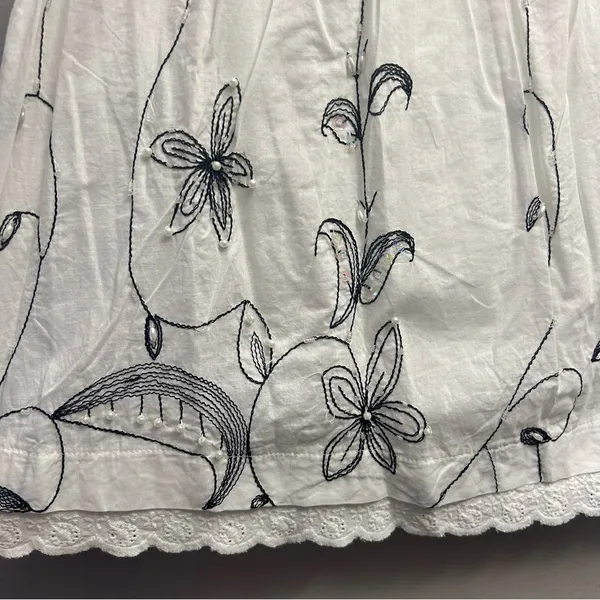 JUNO Vintage Look Embroidered White Midi Skirt Sz M - Image 5