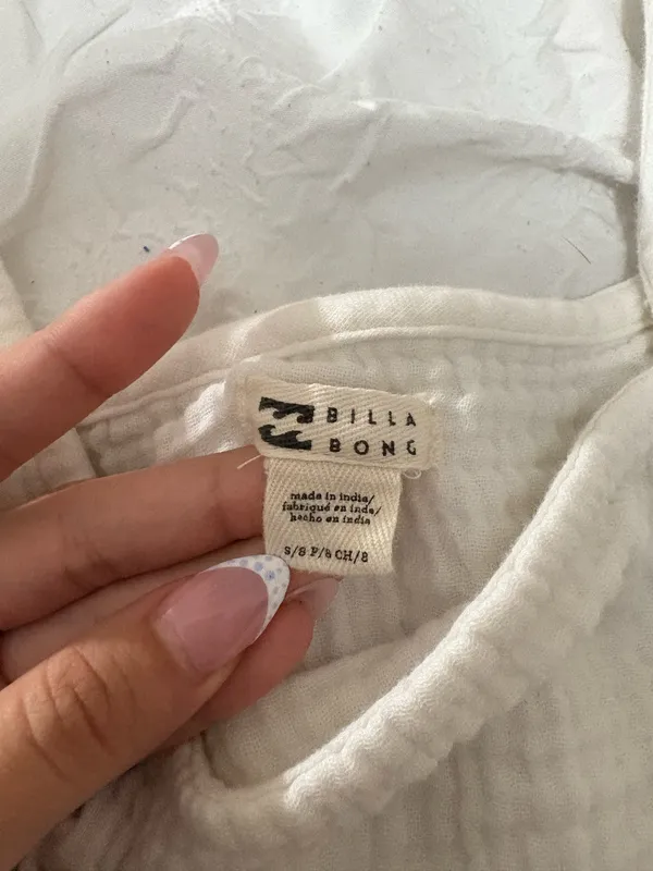 BillaBong White Linen Cropped Tank - Image 2