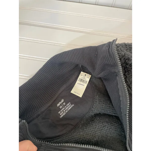 NWT Aerie Dream Sherpa Quarter Zip Sweatshirt Smoked Gray Super Soft Size XS - Image 4