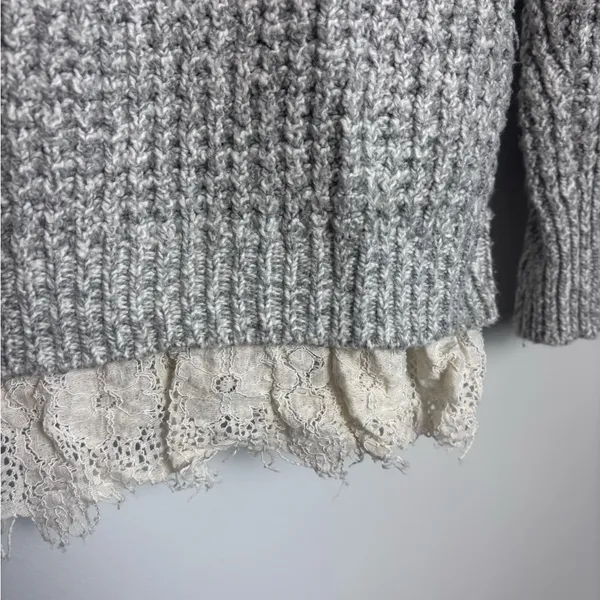 Soft Surroundings Gray Knit Soft Spoken Sweater Tunic With Lace Hem - Image 6
