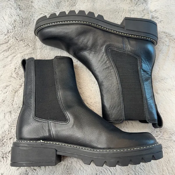 Bernardo Black Leather‎ Lug Sole Chelsea Boots Women 6M Pull On Chunky Heel - Image 12