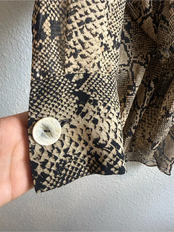 Zara Woman Snake Print Wrap‎ Blouse Beige Black Long Sleeve Size M - Image 5
