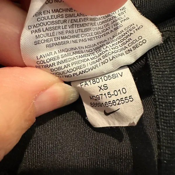 Nike black dri fit pants with cuff. Size womens xs - Image 3