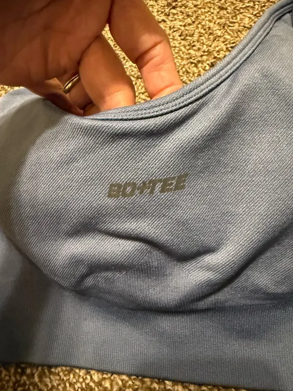 BO+TEE Womens Blue Seamless Spaghetti-Sport Bra - Image 2