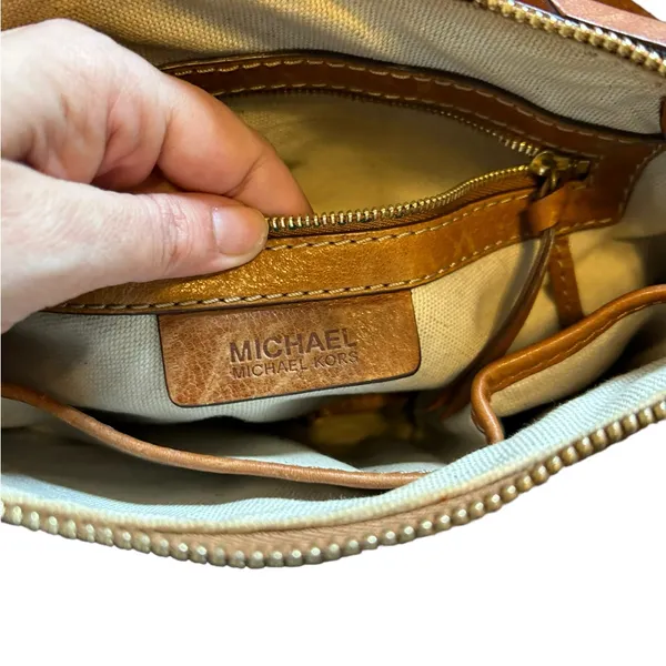 MICHAEL KORS BROWN LEATHER HANDBAG shoulder bag BRUSHED METAL STUDS - Image 6