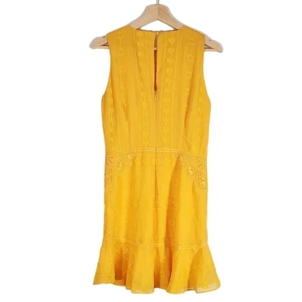 NEW The Jetset Diaries Alynna Sleeveless Mini Dress Size Medium - Image 4