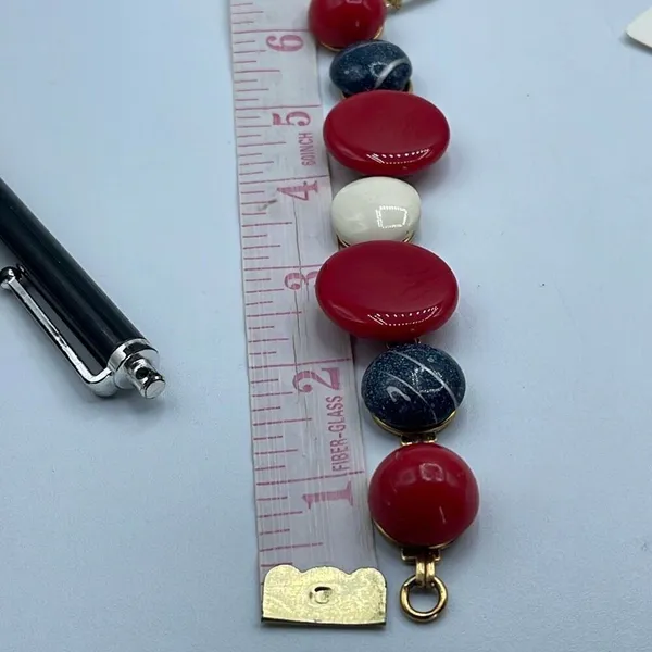 Vintage red white blue button style link bracelet. - Image 4
