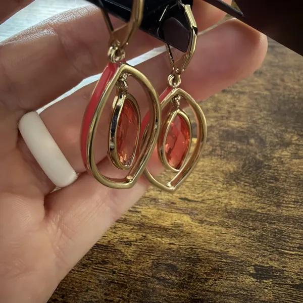 Anne Klein Gold Tone Dangle Pierced Earrings Coral Accents and Gems - Image 4