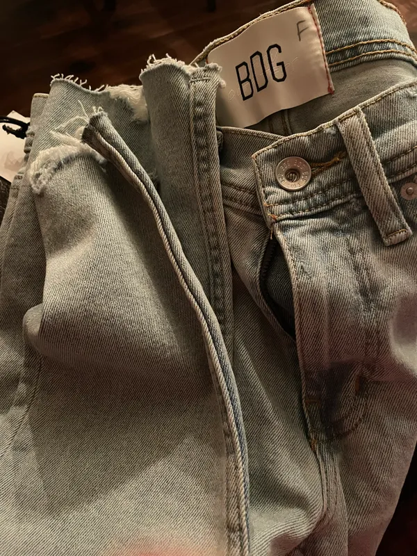 Urban Outfitters NWT BDG Split Raw Hem High Waisted Mom Jeans - Image 5