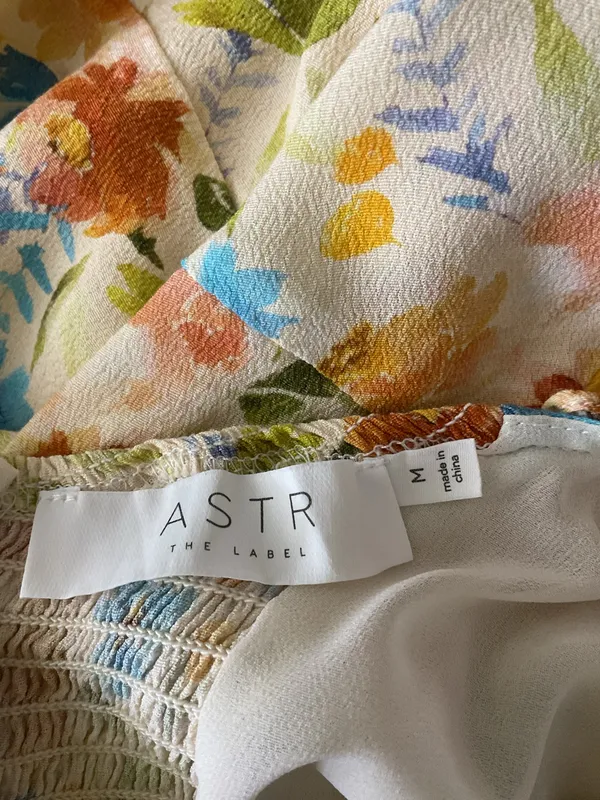 ASTR The Label Yellow Floral Dress Size Medium - Image 7
