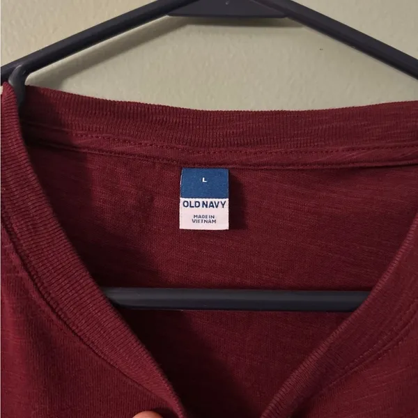 Old Navy Women’s Burgundy Short Sleeve Tee - Image 2